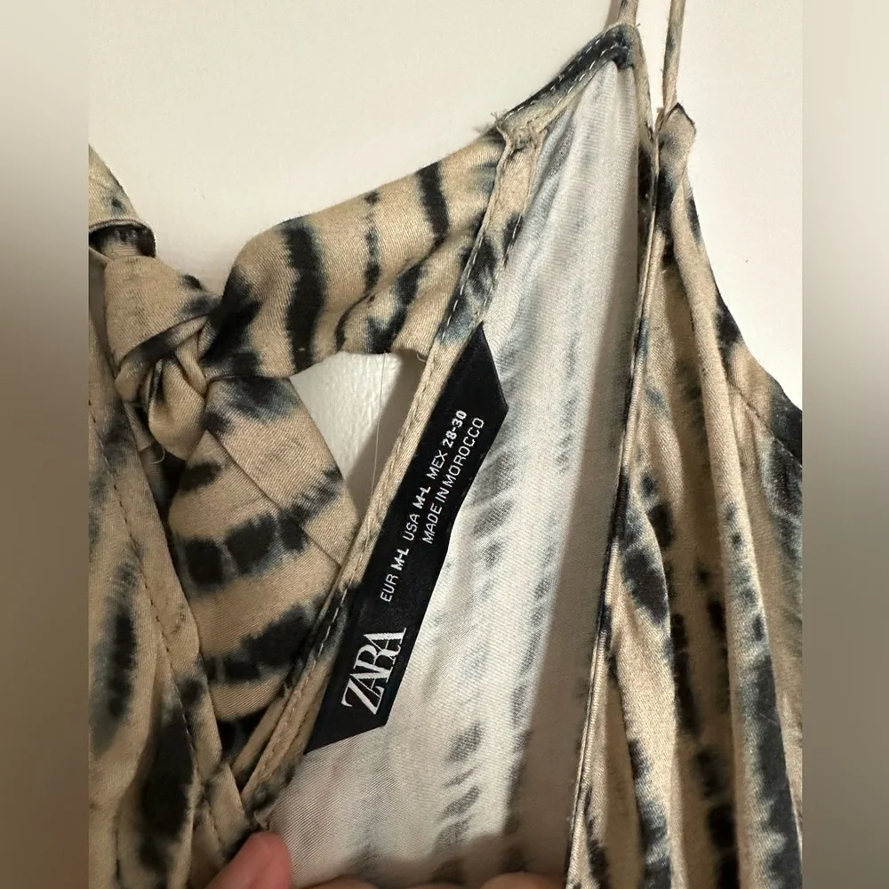 Zara tie dye print maxi dress. Excellent condition! - Picture 4 of 9
